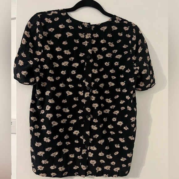 Madewell 100% silk Floral Black and White Women's Top size S (F119) - Picture 6 of 9